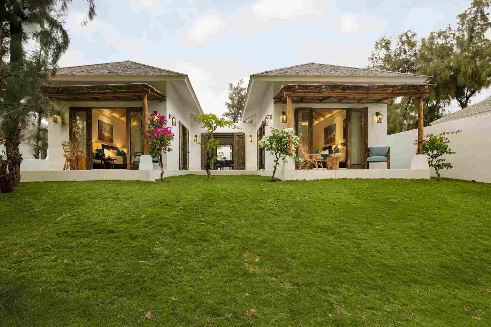 Biệt thự 2 phòng ngủ Stelia Beach Resort Phú Yên